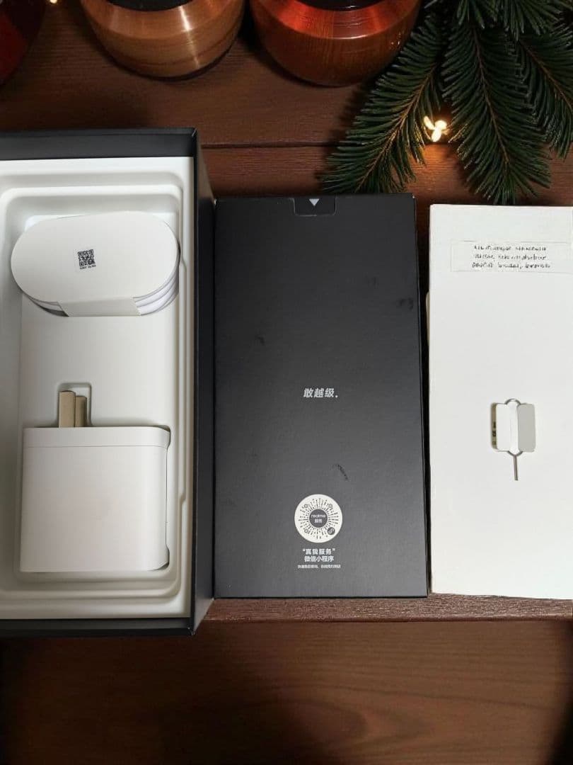 realme neo7 turbo グレースケルトン