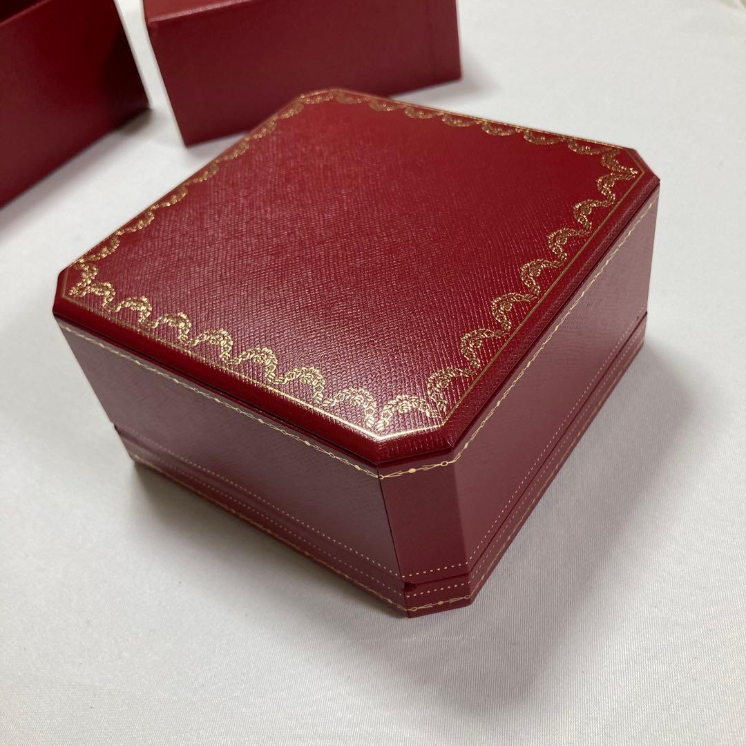 美品　カルティエ　ラブブレス　ブレスレットケース　空箱　現行品