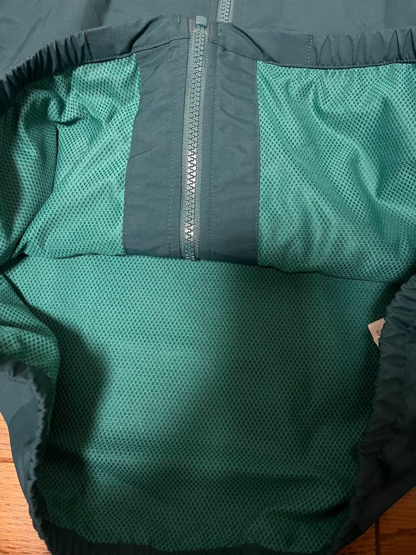 patagonia ナイロンジャケット L ダークグリーン