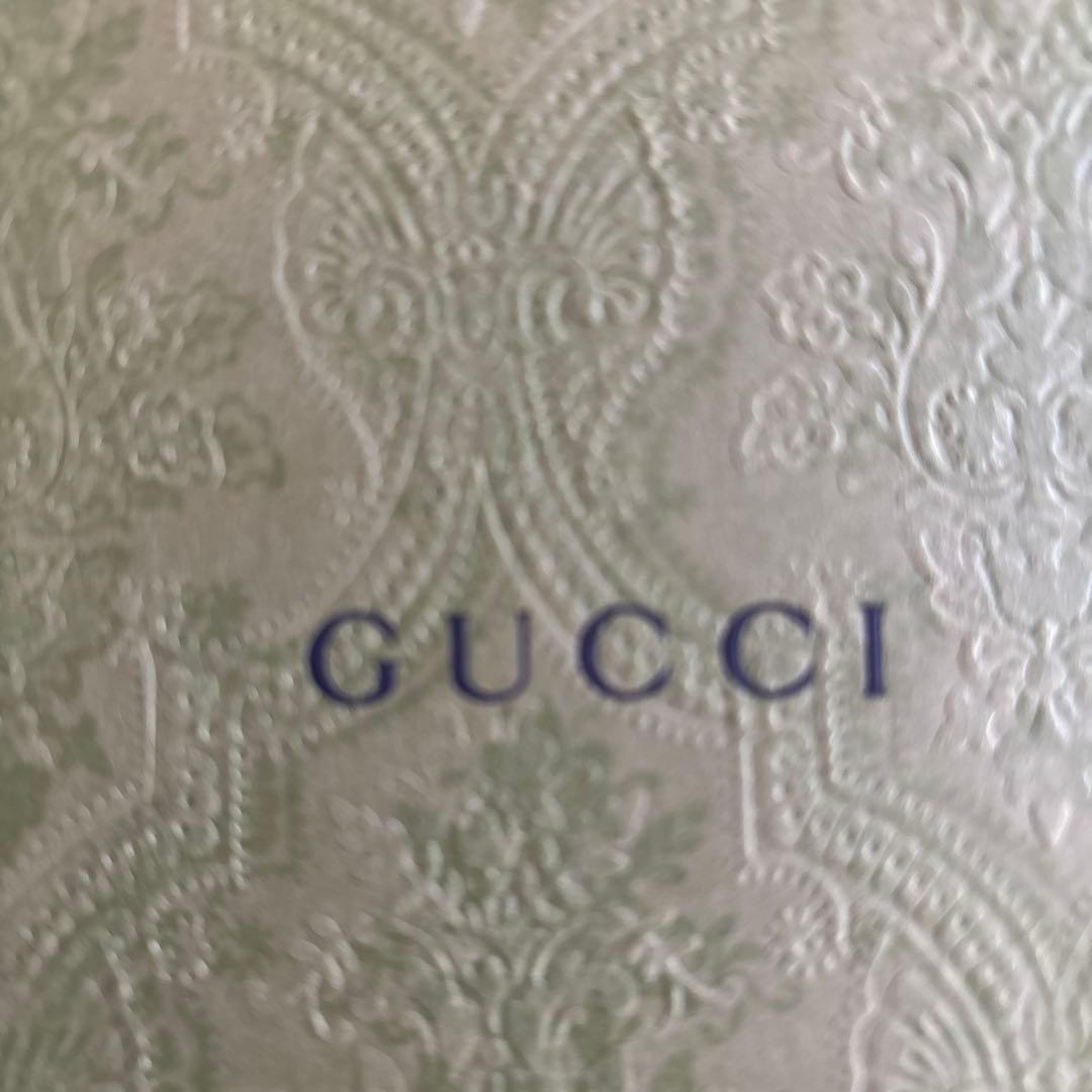 GUCCI ブラックレザー iPhone15ケース GGロゴ