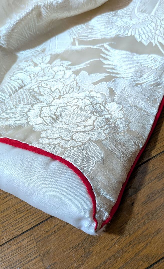 和装婚礼花嫁様 白無垢セット 赤フキ比翼