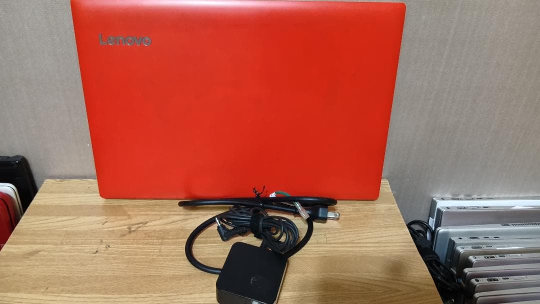 Lenovo IDEAPAD 320 celeron コーラルレッド