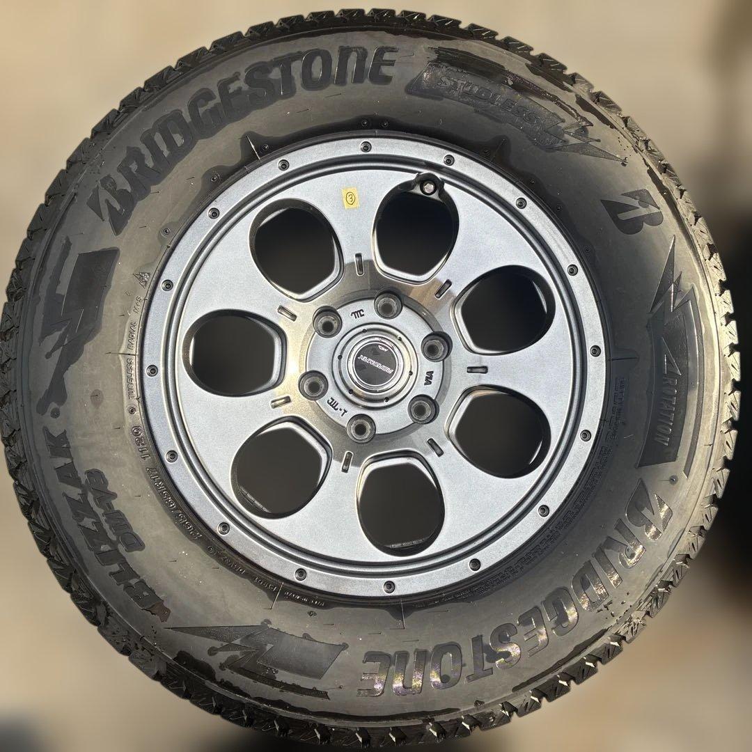 ランドクルーザー プラド ブリヂストン スタッドレス 17インチ ホイール