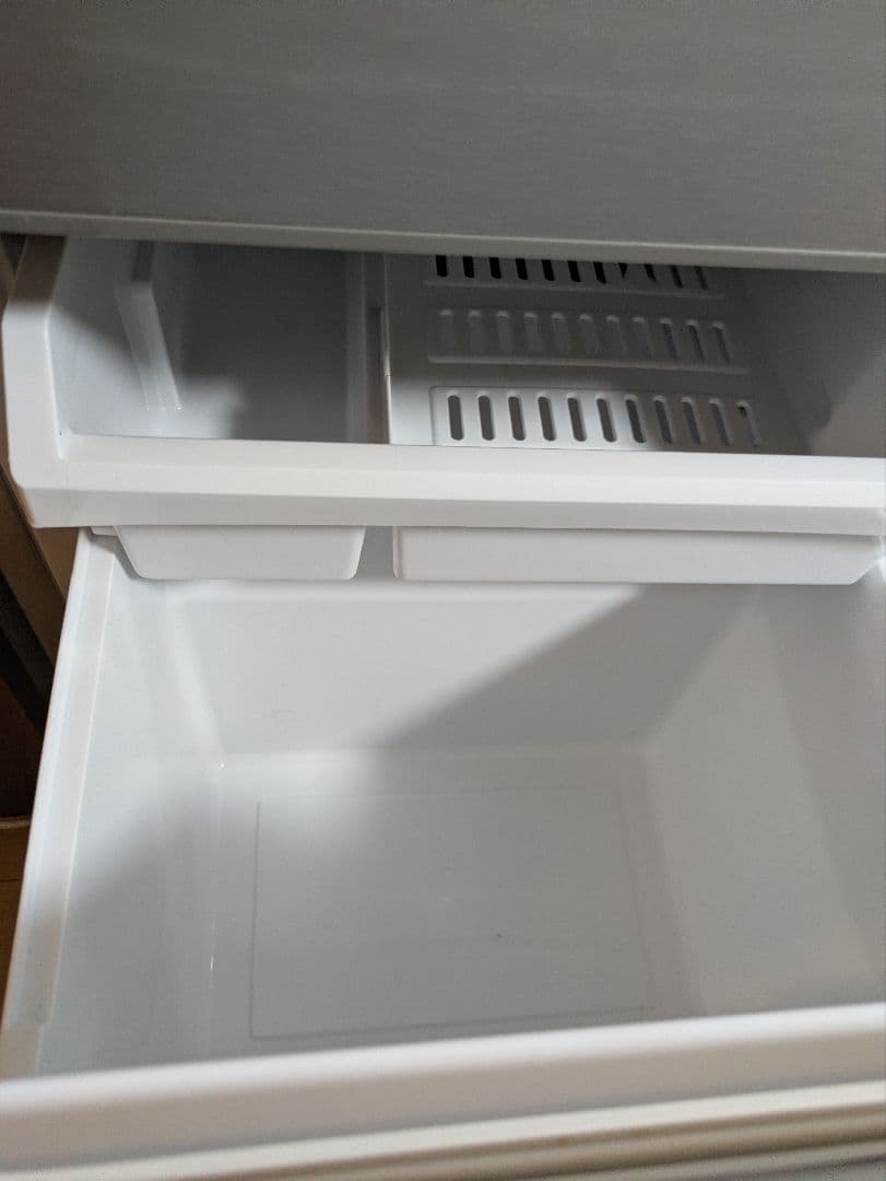 AQUA 冷蔵庫 126L 最安値　一人暮らし用　AQR-13J