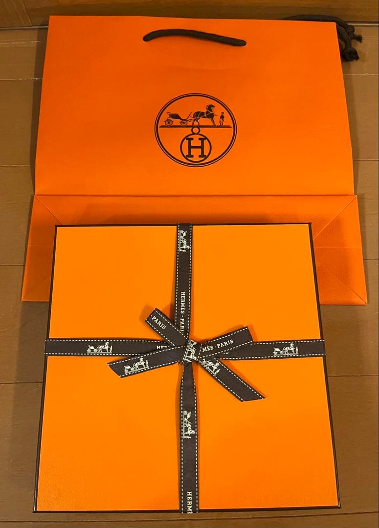 【新品未使用】エルメス　パンプレート No1 〈ガダルキヴィール〉17cm