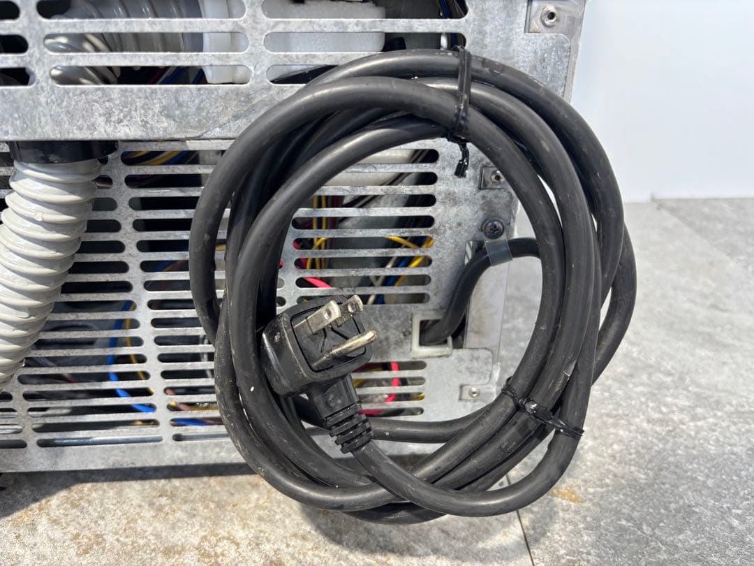 フクシマガリレイ業務用製氷機キューブアイスFIC-A45KT