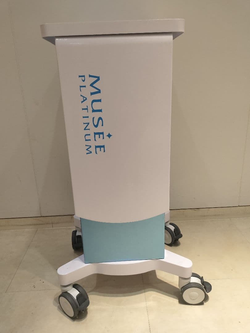 耐荷重40kg 超美品/スチール製のため頑丈】キャスター付きワゴン