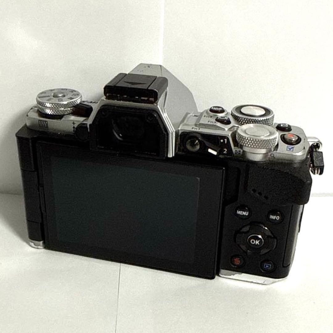 ☆OLYMPUS OM-D E-M5 MarkII ボディー ☆