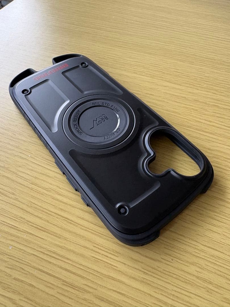 BRIEFING ROOT CO. iPhone 16用ケース美品！！