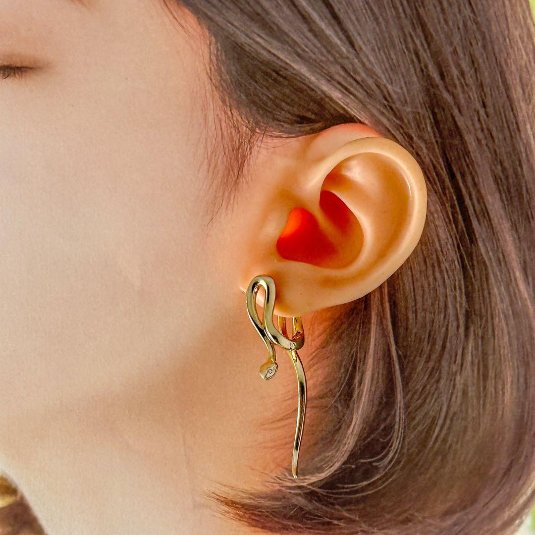 Jusitin　Davis　ラビリンス　ゴールドフィニッシュ　ピアス　スネーク