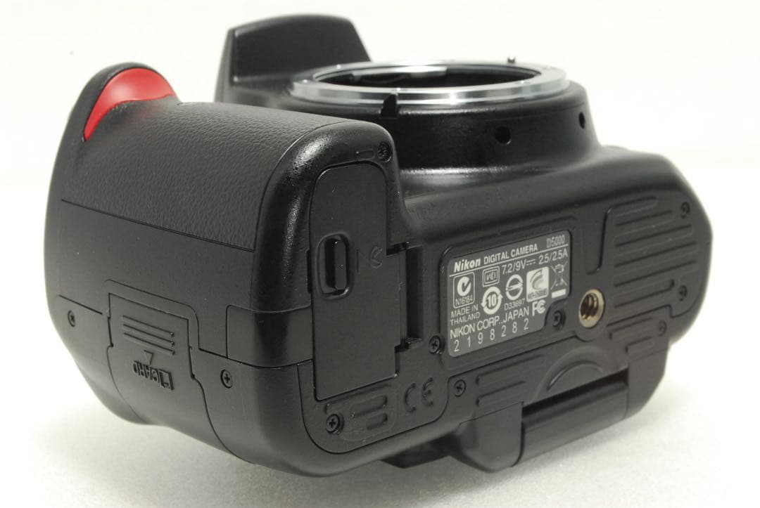 pooh ta-re 様フォロー割_Nikon D5000❤️デジタル 一眼レフ