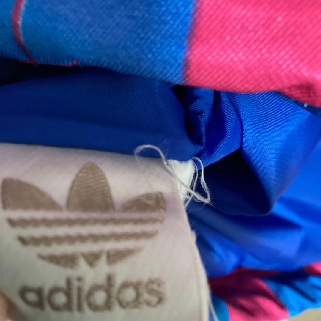 adidas オリジナルマルチカラージャケット ⚠️下は付属可能です。