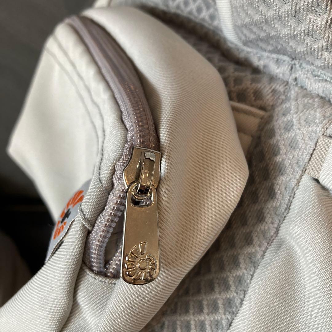 ergobaby 抱っこ紐 グレー　オムニブリーズ softflx mesh