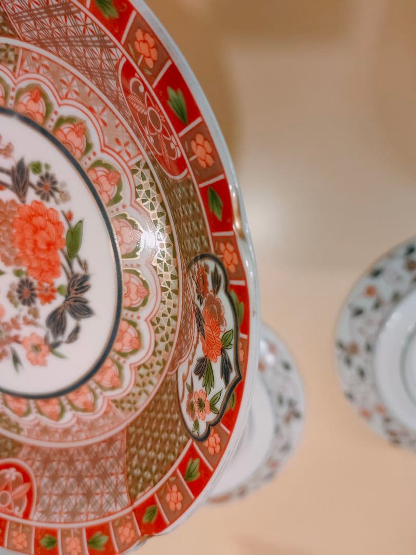 三洋陶器　龍峰窯　古伊万里　有田焼　金彩　琳派／祥瑞花丸紋　中皿５枚セット