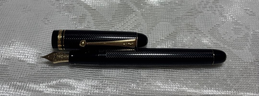 PILOT 万年筆 14K-585 中字 M 軸模様あり パイロット 万年筆