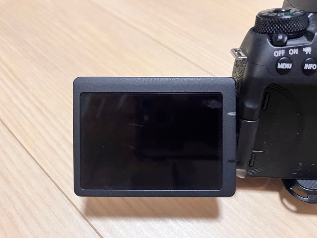 Canon EOS 9000D ダブルズームレンズ｜箱なし｜説明書あり｜美品