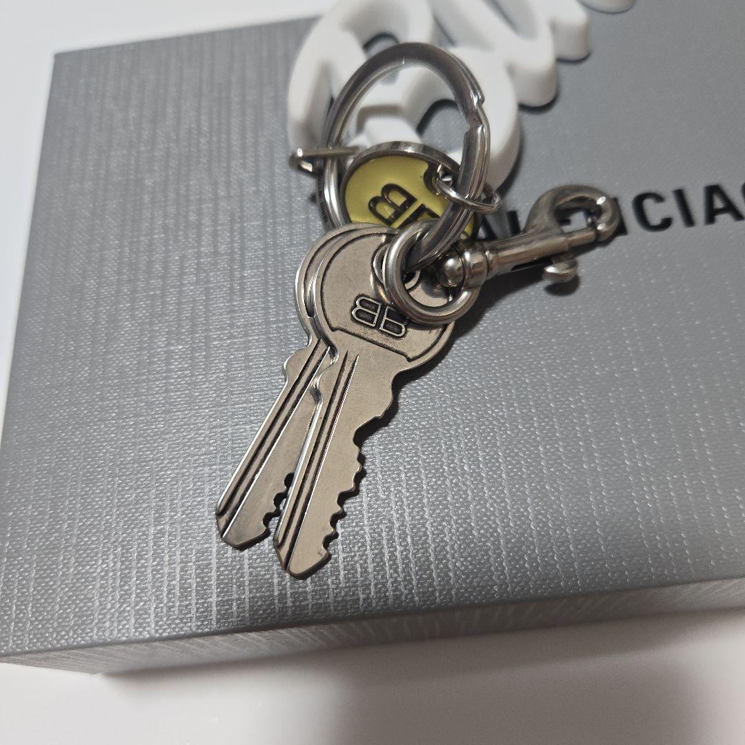 【最終値下げ】バレンシアガ balenciaga チャーム キーホルダー