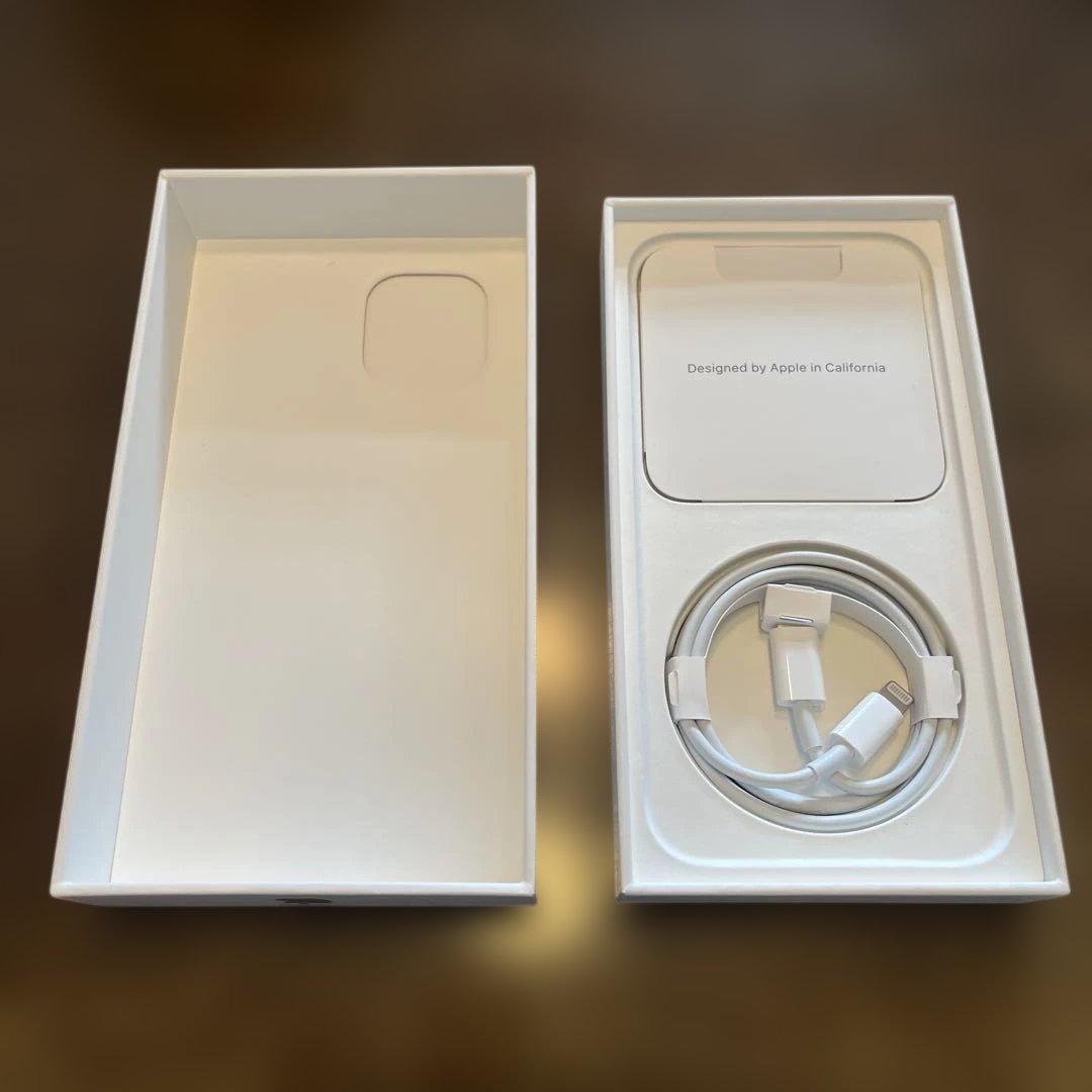 iPhone12 256GB ホワイト　ソフトバンク