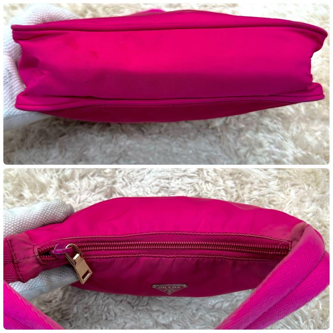 【美品】プラダ アクセサリーポーチ ピンク ハンドバッグ 三角ロゴ ナイロン
