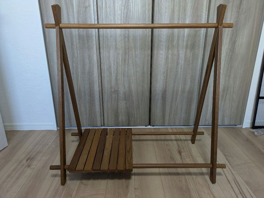 Carpenters　ウッド　ハンガーラック　キャンプ　インディアンハンガー