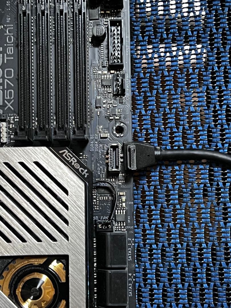 ASRock X570 Taichi 動作確認済み