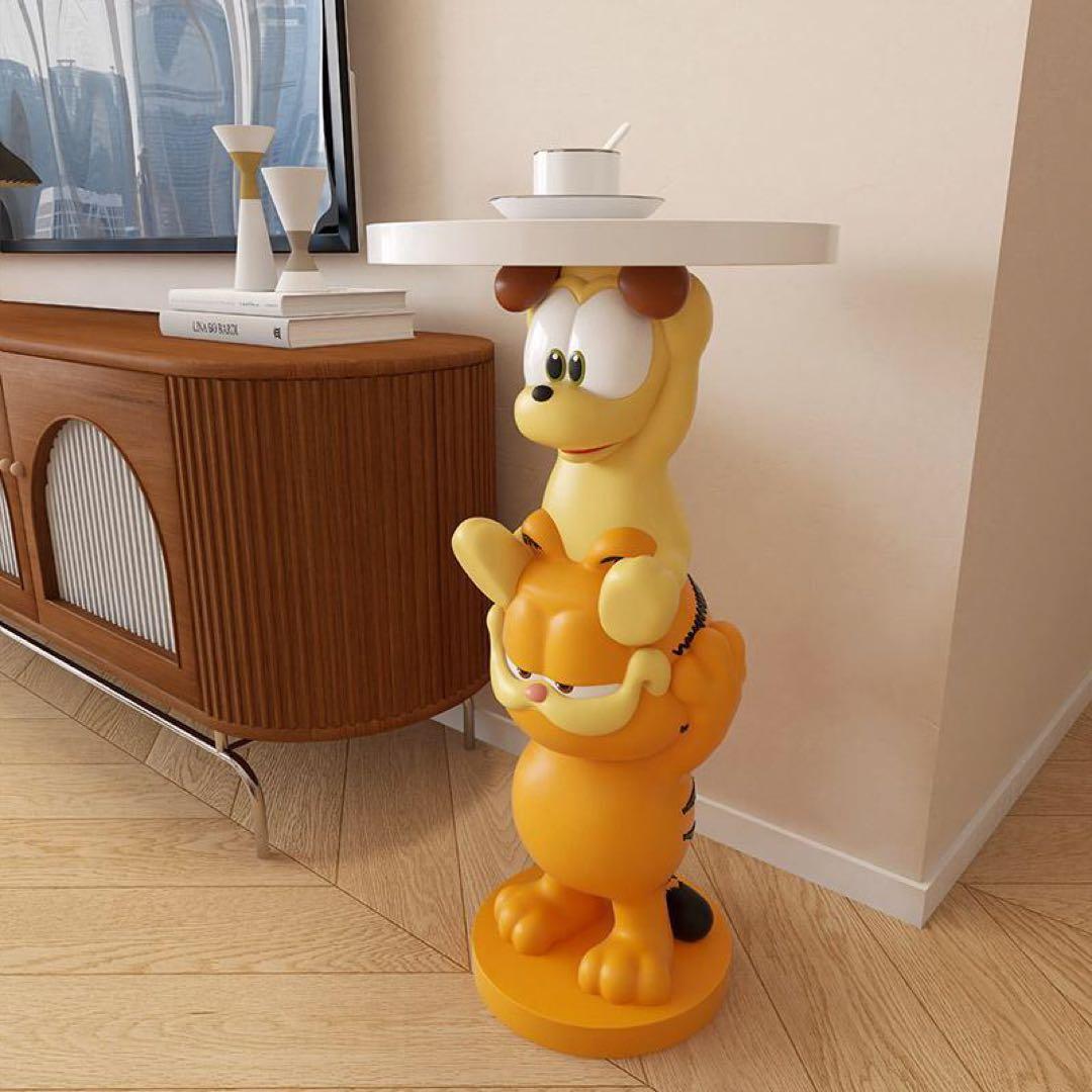 猫と犬のキャラクター サイドテーブル