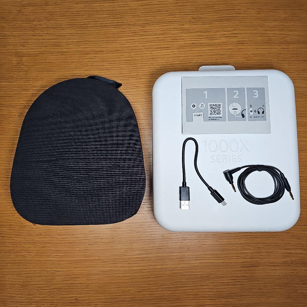 ひなのSONY WH-1000XM5 ワイヤレスヘッドホン　ソニー