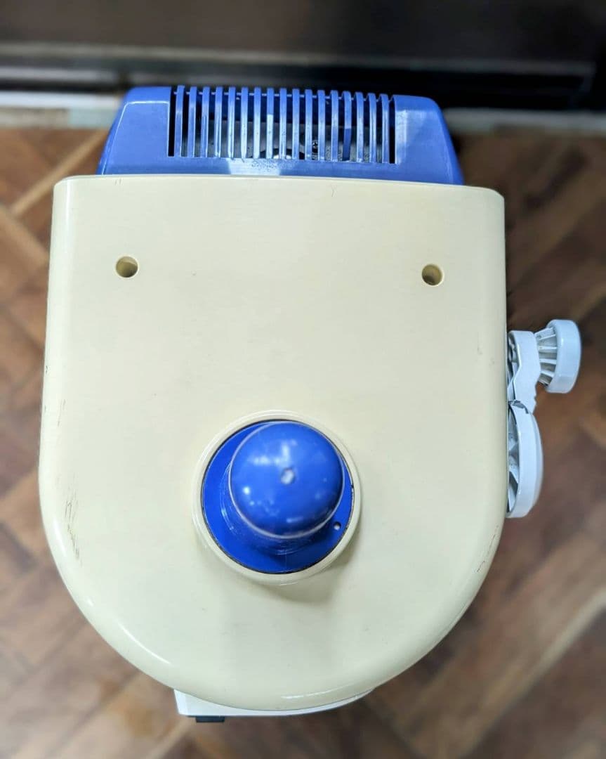 初雪かき氷　かき氷機業務用 HB310B 専用脚台付き