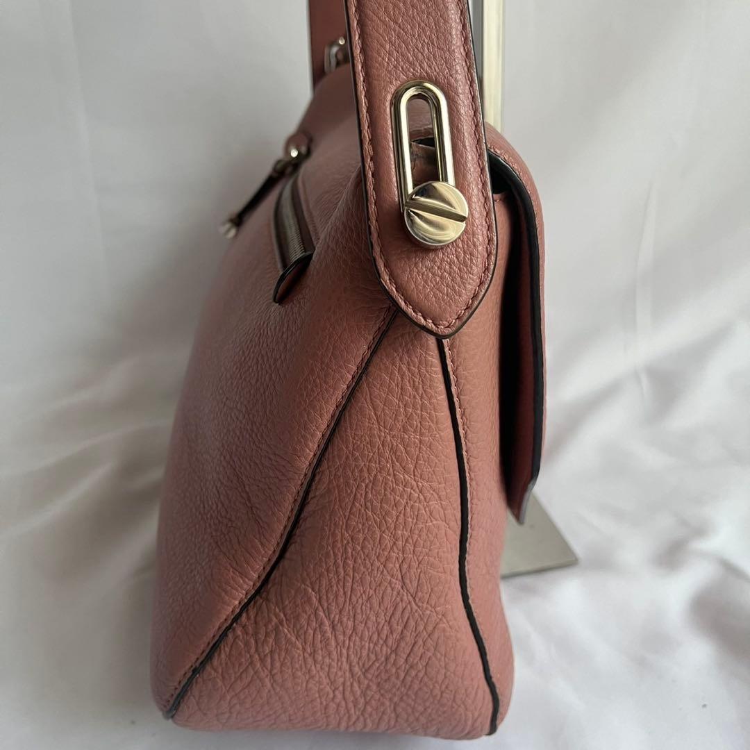 未使用級✨　BALLY ショルダーバッグ　ストライプ　2way レザー