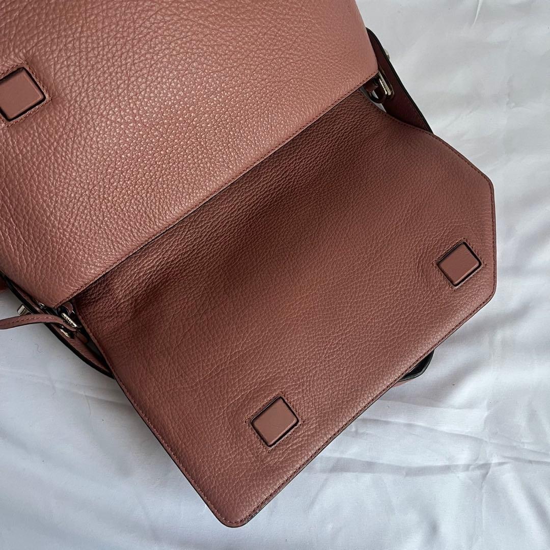 未使用級✨　BALLY ショルダーバッグ　ストライプ　2way レザー