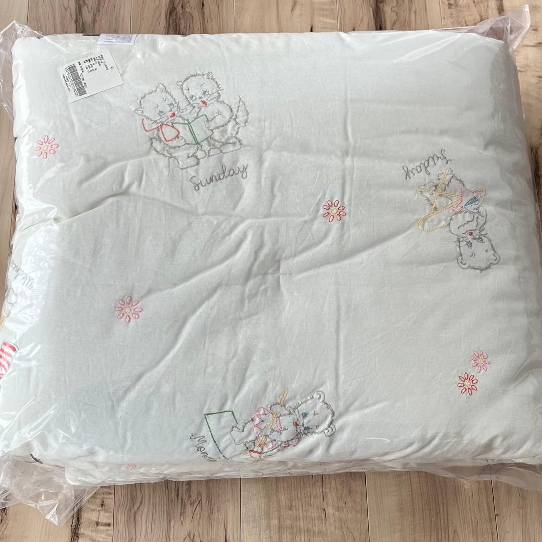 unico こたつ布団　白　ミャミー　猫柄