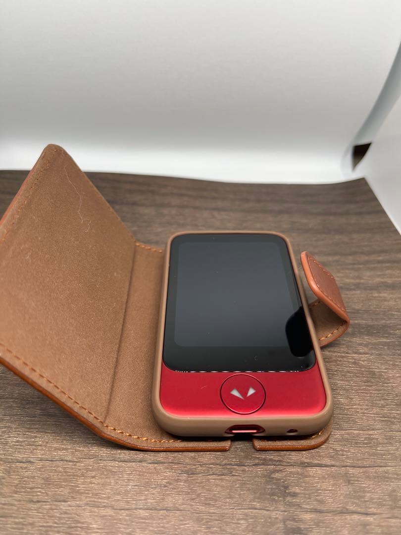 POCKETALK 翻訳機 レッド 本体と付属品