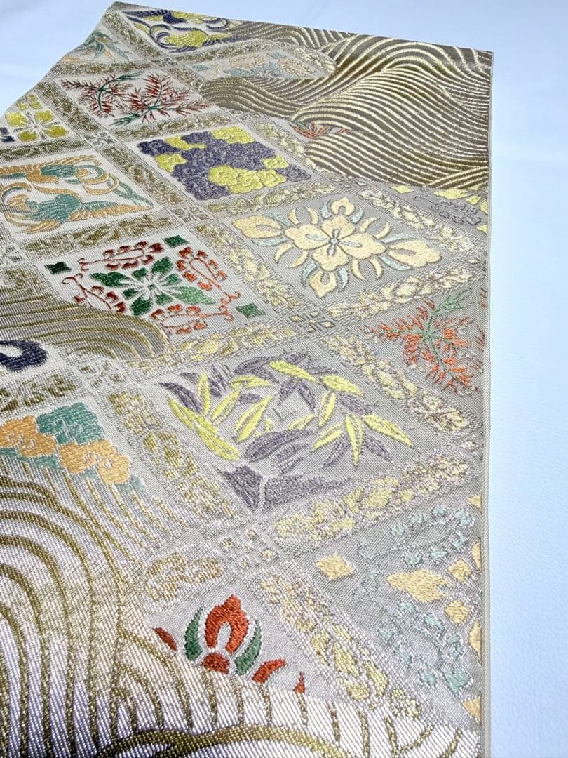 高級 袋帯 正絹 六通柄 服部織物 シルバー ホワイト 唐織 訪問着 留袖
