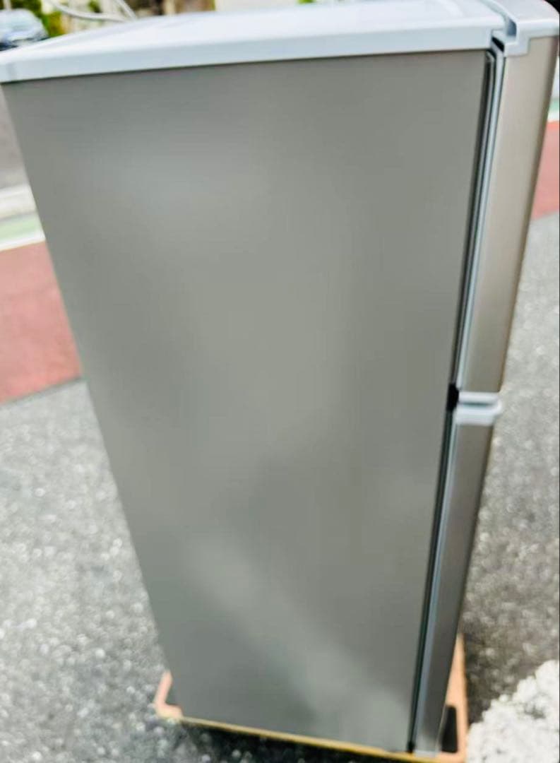 中古美品 2021年製シャープ 2ドア冷凍冷蔵庫