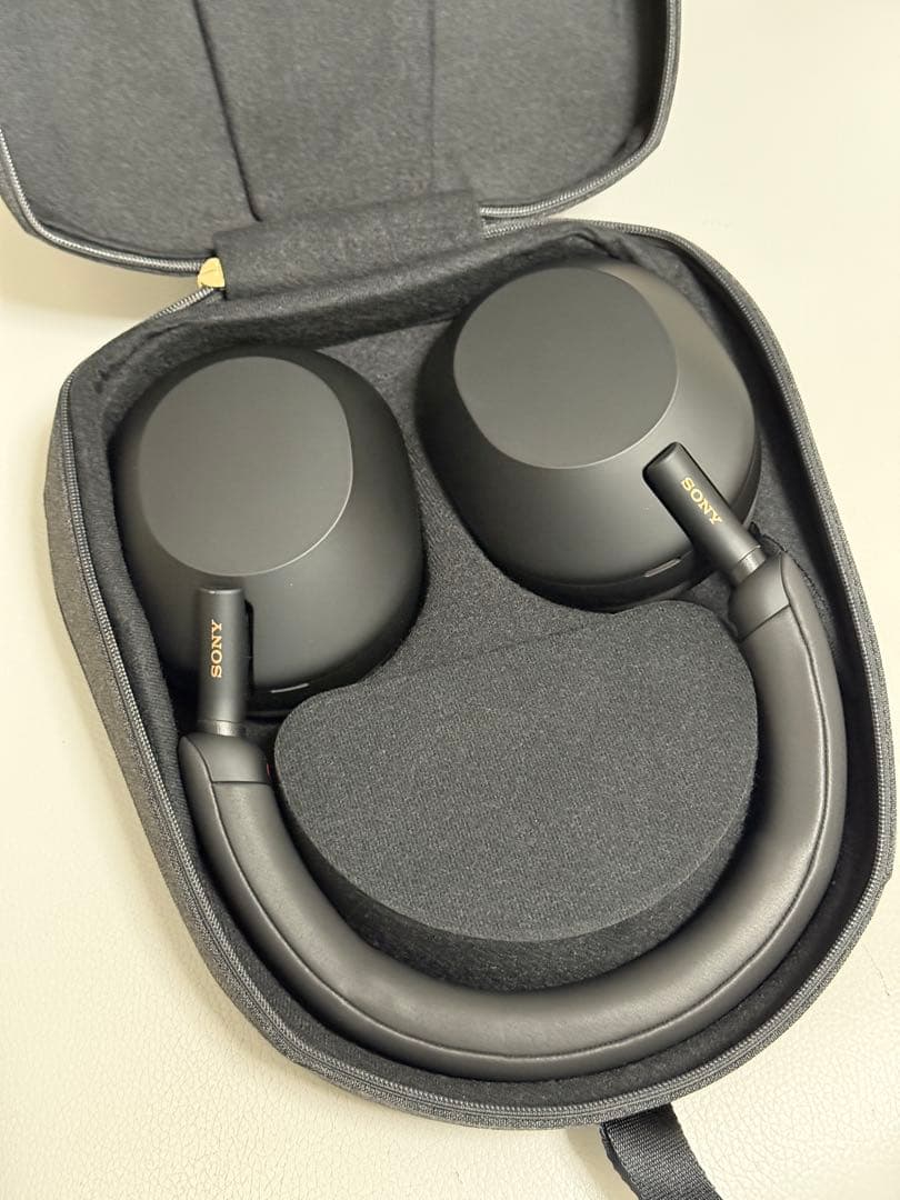 【美品】SONY ワイヤレスヘッドホン WH-1000XM5