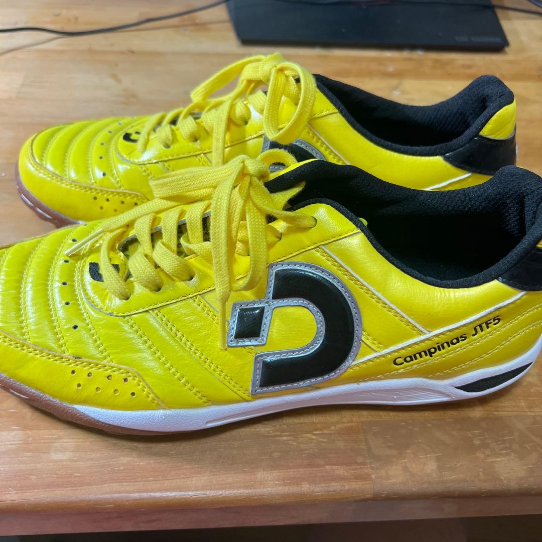 デスポルチ　フットサルシューズ