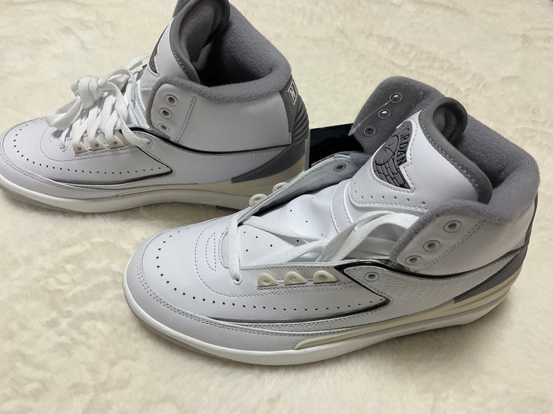 新品 Nike エアジョーダン 2 レトロ US7 25cm ホワイト