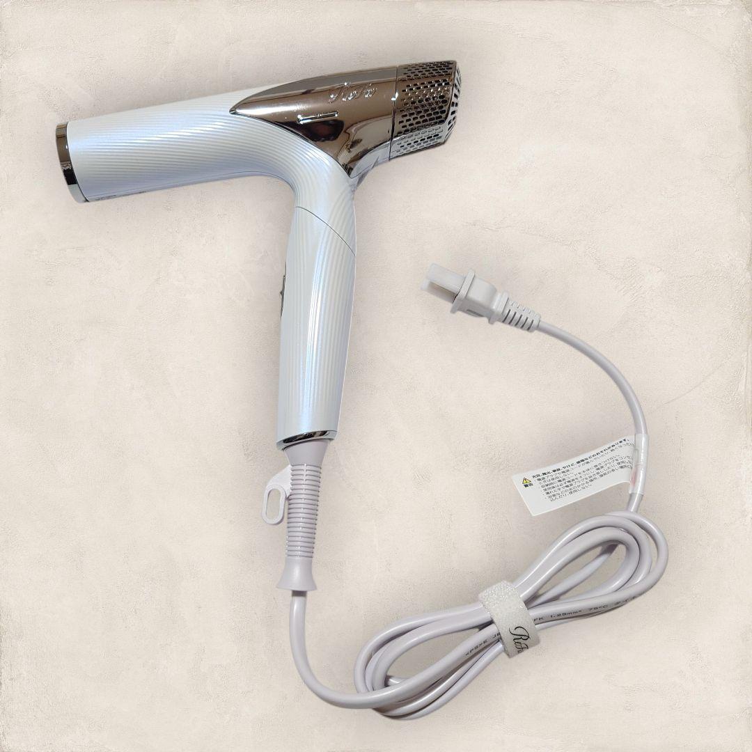 ✨未使用級✨リファ ビューテックドライヤースマート ホワイト RE-AN-02A