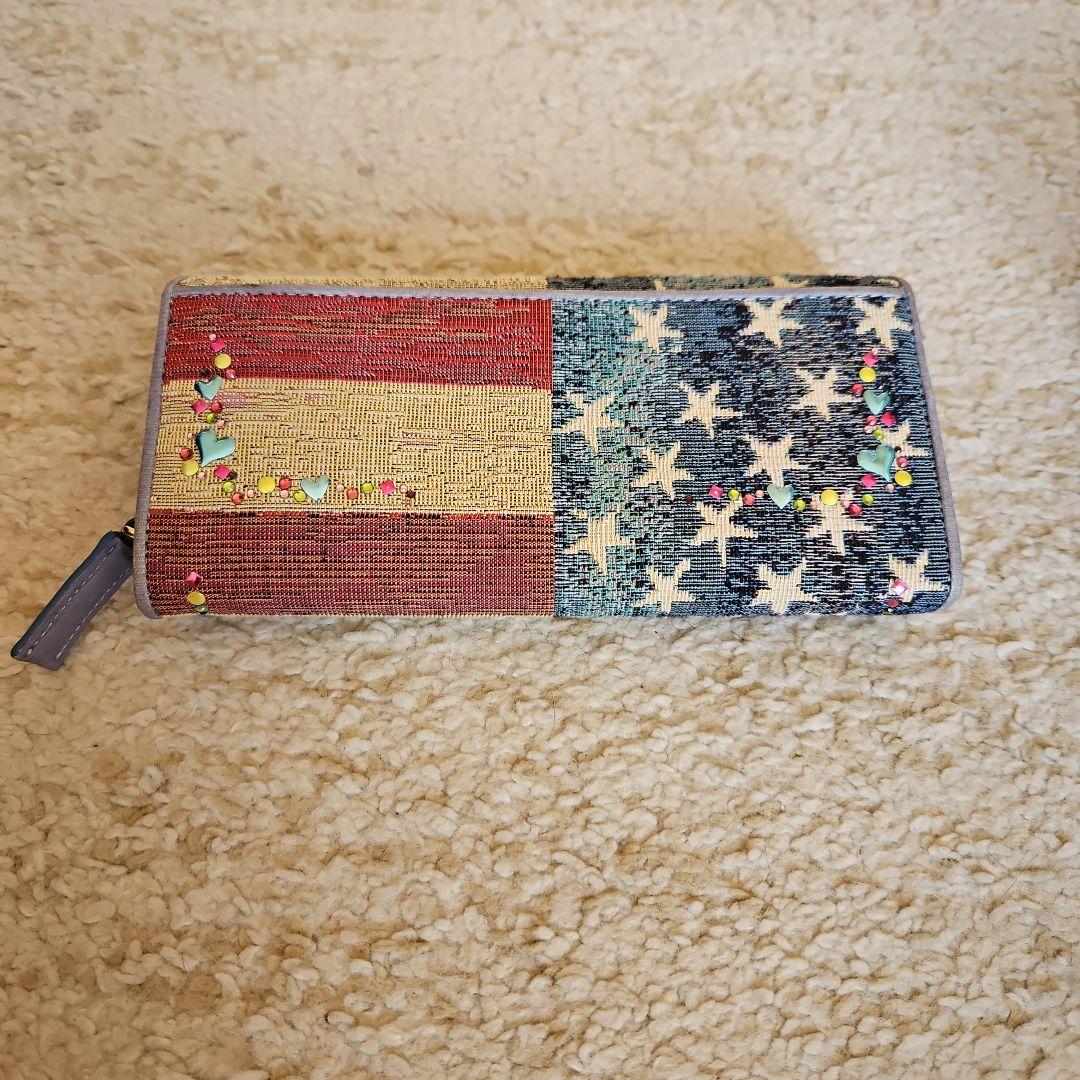 シンクビーのカバンと財布