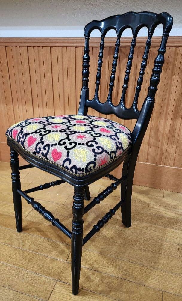 GUCC ③ GGジャガードウッドチェア クラシックスタイル 椅子 グッチ