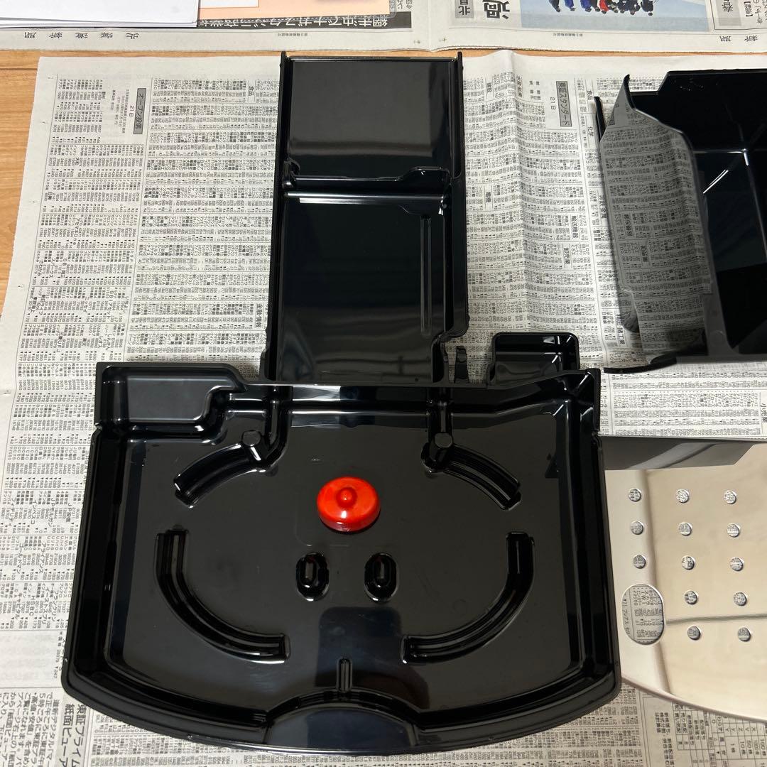 1回のみの使用　美品　デロンギマグニフィカS ECAM22112