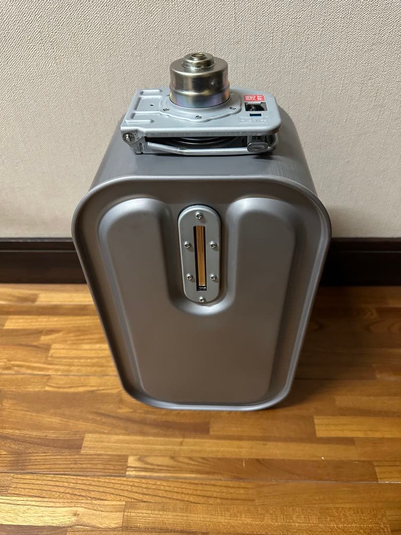 【熊本県中南部引取り専用】CORONA 灯油ファンヒーター 2016年製