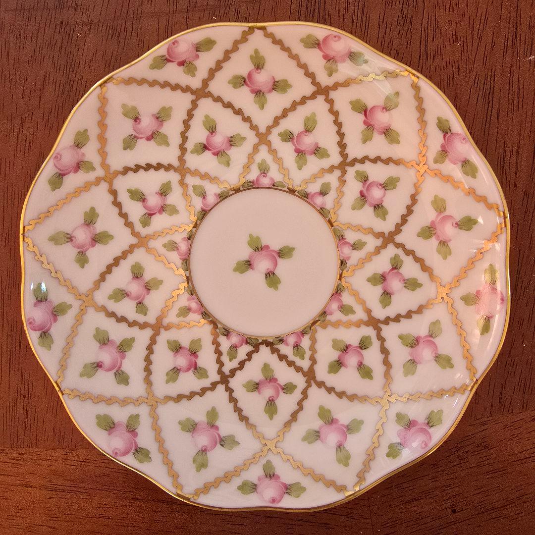 ヘレンド　セーブル風　小薔薇金彩　ティーカップ&ソーサー　Herend