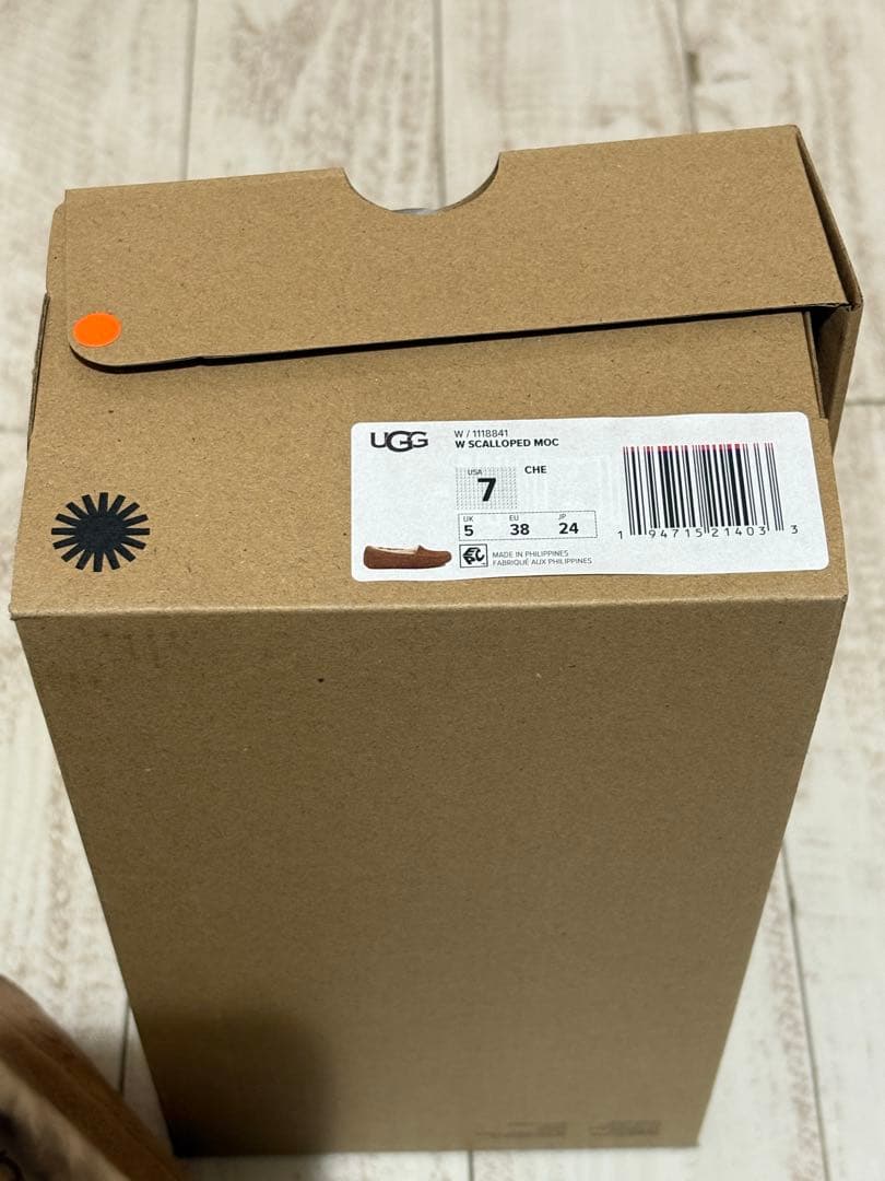 【新品未使用】UGG Scalloped Moc スカラップドモック モカシン