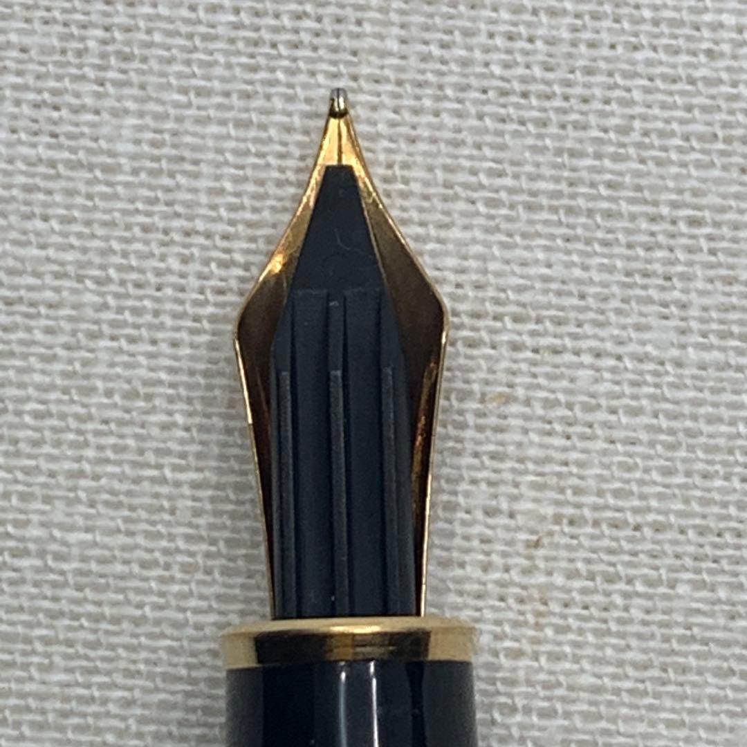 モンブラン　マイスターシュテュック144 中白 万年筆 字幅F