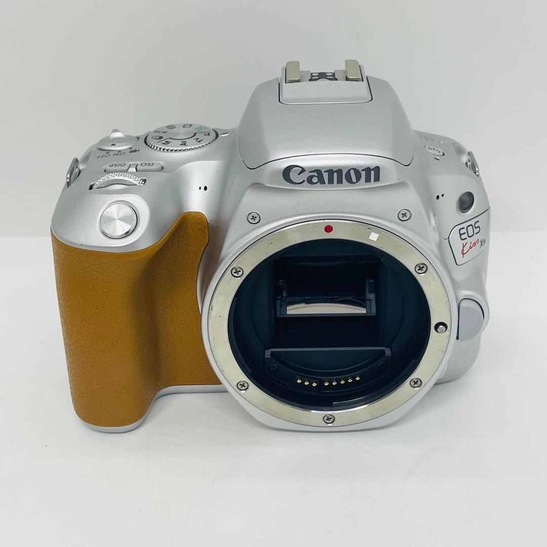 Canon デジタル一眼レフカメラ　EOS Kiss X9 レンズキット