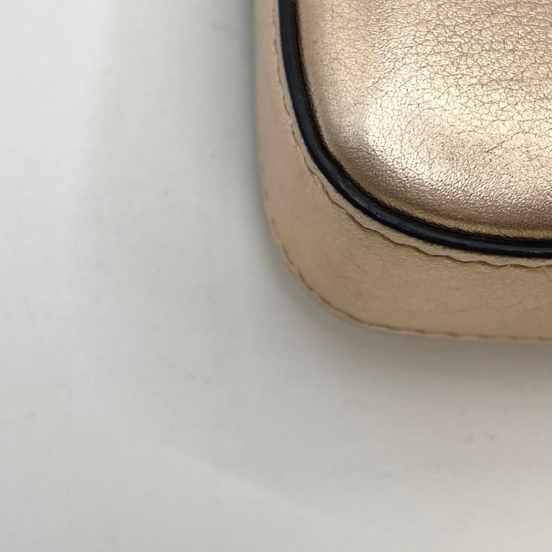 フェンディ　マンマバケット　チェーンショルダー　マイクロ　ミニ