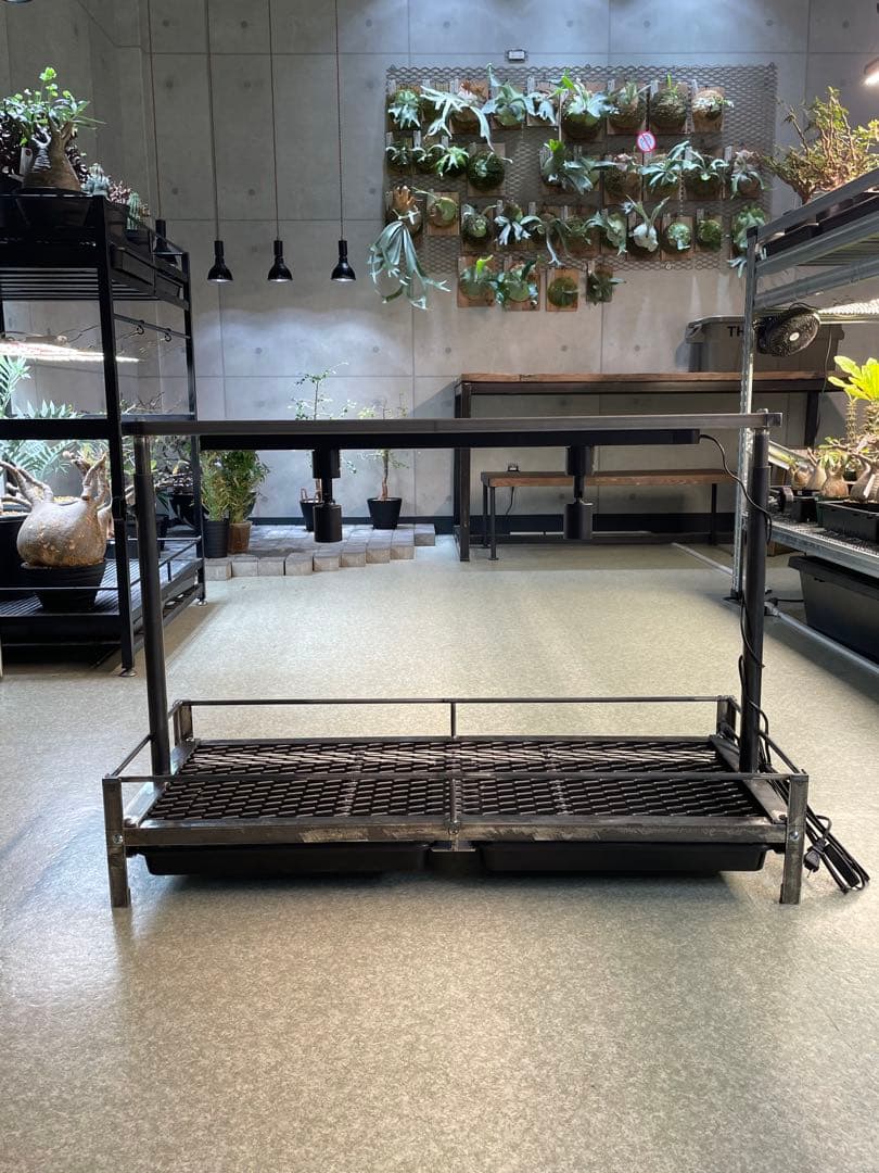 完成品　給水トレイ付　アイアン　植物棚　ダクトレール付　シェルフ