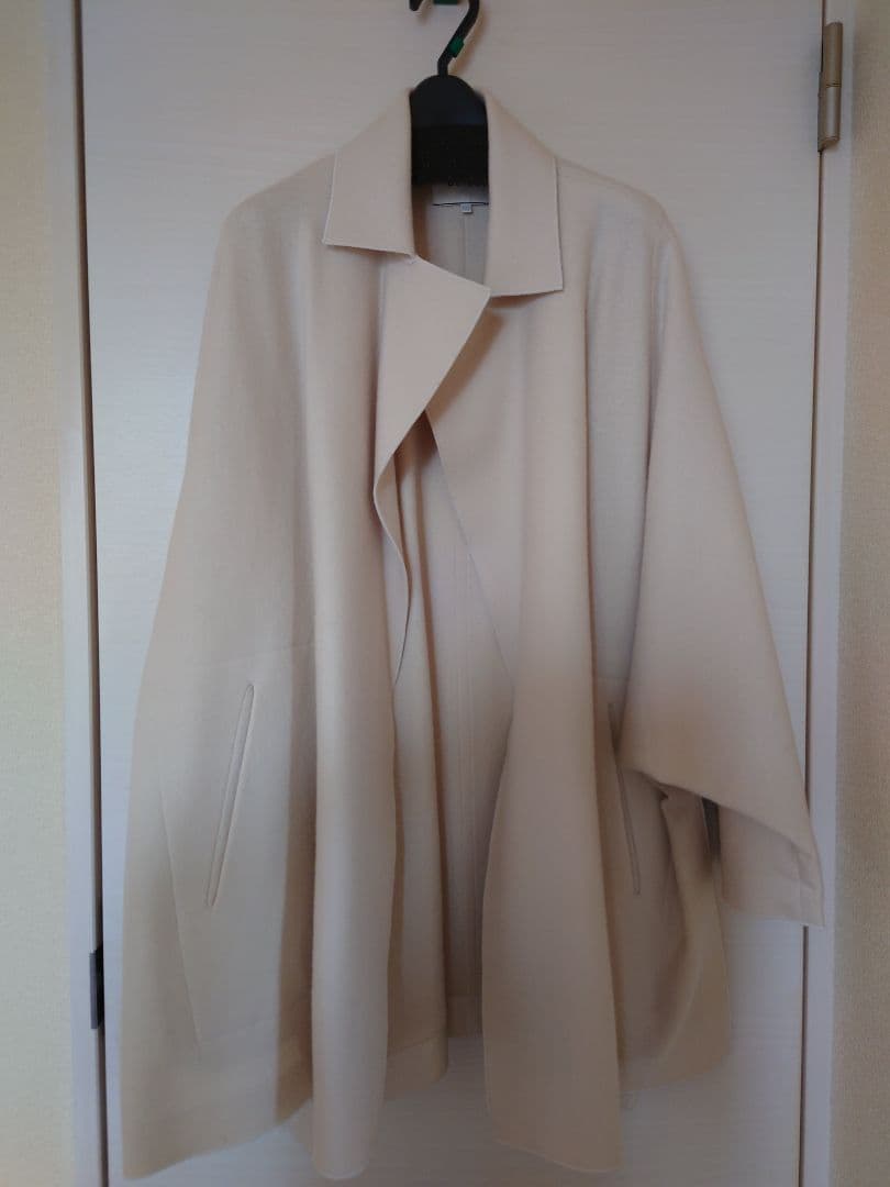 ベイジ、ミドルレングスウールコート M 白
