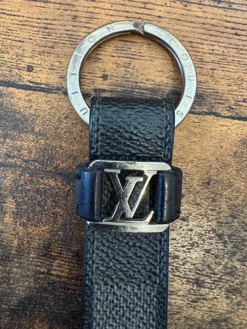 【正規品】ルイヴィトン LV ドラゴンヌ　ダミエ 　キーホルダー　【美品】